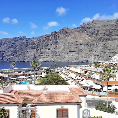 Apartment Amazing View Los Gigantes & La Gomera Acantilado de los Gigantes