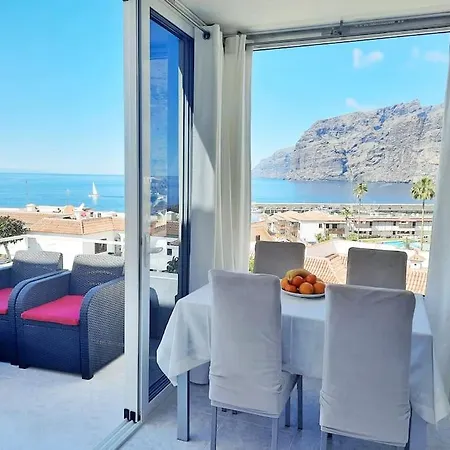 Amazing View Los Gigantes & La Gomera Apartment