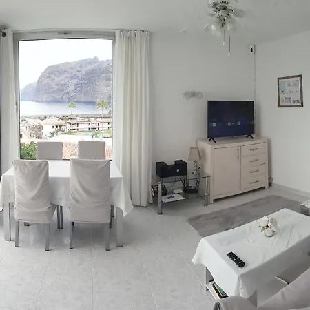 Apartment Amazing View Los Gigantes & La Gomera *
