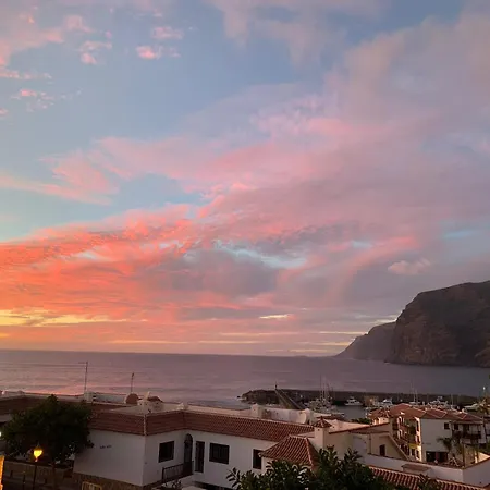 Apartment Amazing View Los Gigantes & La Gomera *