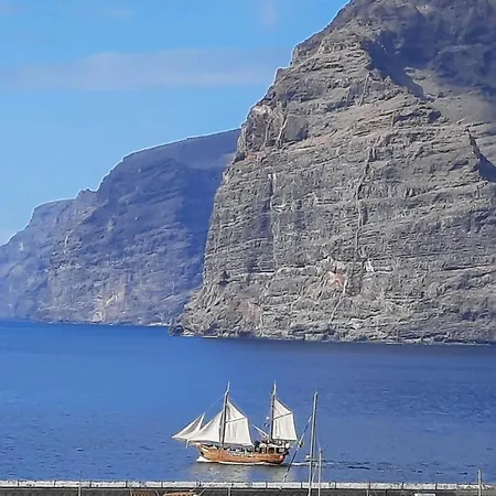Amazing View Los Gigantes & La Gomera * Acantilado de los Gigantes