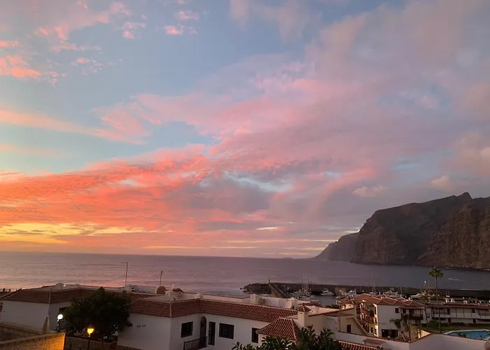 Апартаменты Amazing View Gigantes & La Gomera *
